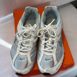 NIKE AIR Vintage Dual-D Phylon White WOMENS - Size 11